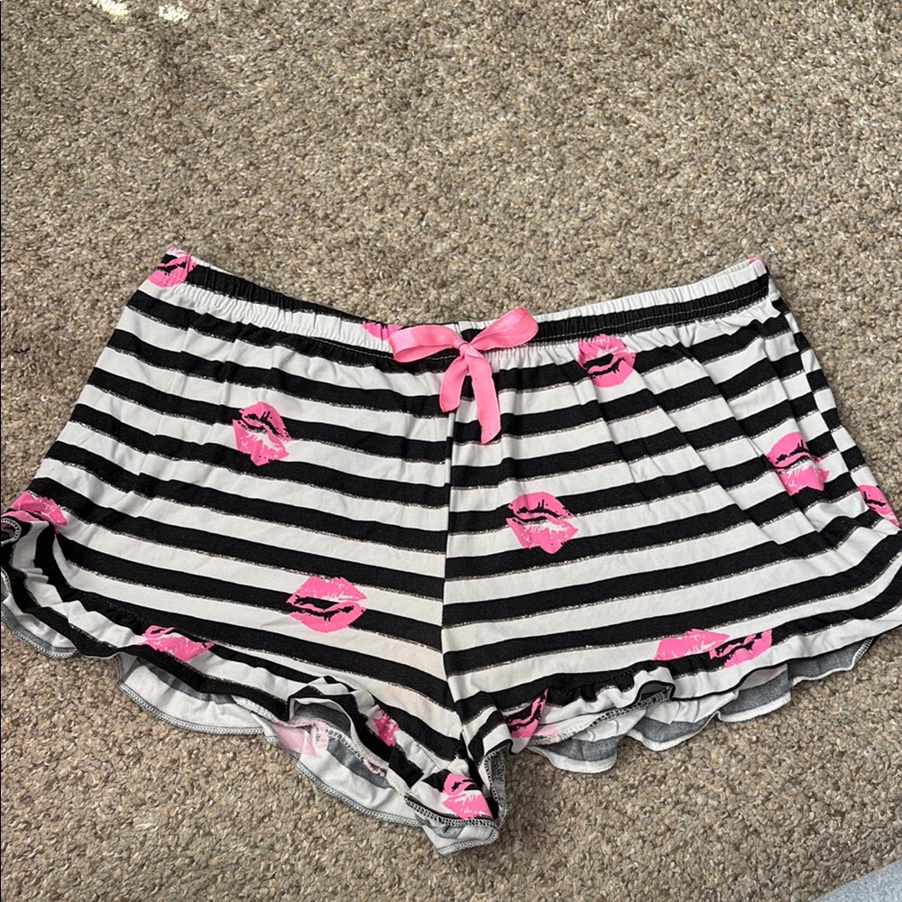Black and White Striped Pajama Shorts with Pink Lip Accents